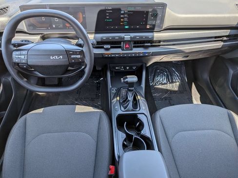 Used 2025 Kia K4 FWD image 24