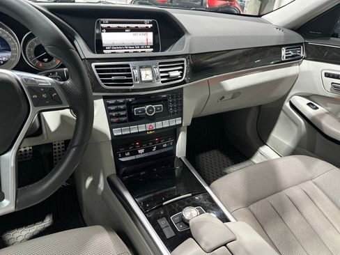 Used 2014 Mercedes-Benz E 550 4MATIC Sedan w/ Premium 1 Package image 62
