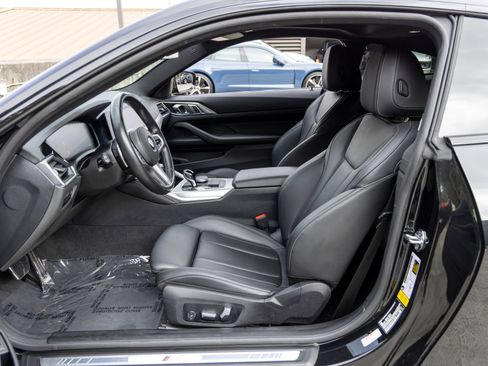 Used 2022 BMW M440i Coupe w/ Shadowloine Package RWD image 29