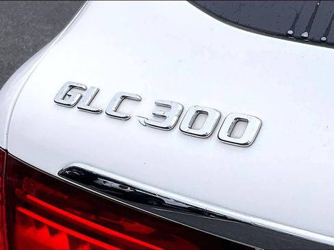 Used 2019 Mercedes-Benz GLC 300 GLC 300 image 31