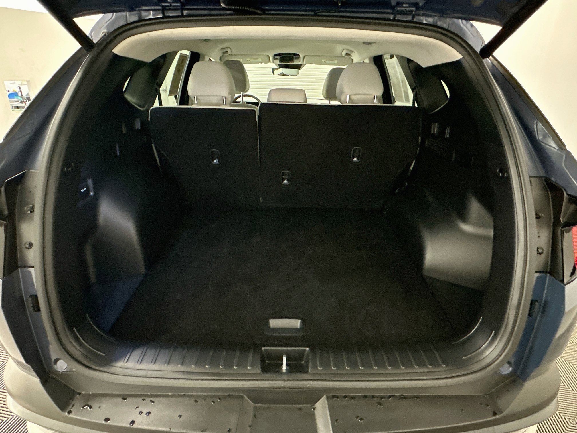 Used 2025 Hyundai Tucson SEL AWD/4WD image 29