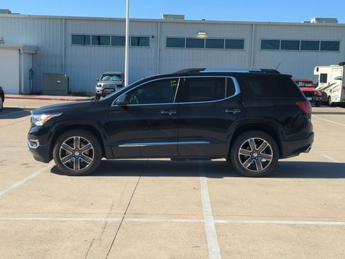 Used 2019 GMC Acadia Denali w/ Technology Package image 8