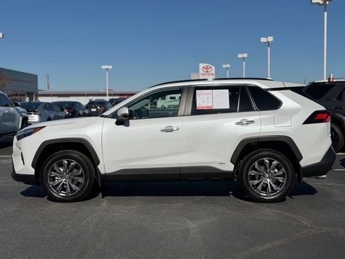 Used 2024 Toyota RAV4 Limited image 5