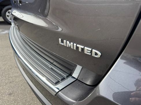 Used 2014 Jeep Grand Cherokee Limited image 13