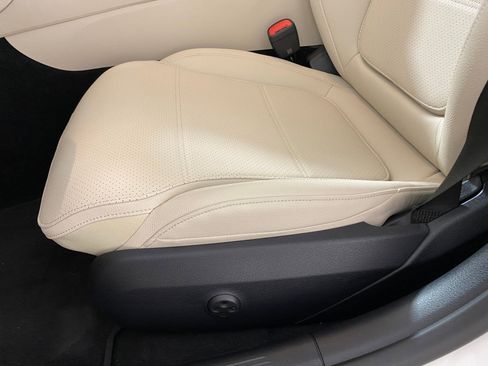 Certified 2025 Mercedes-Benz C 300 4MATIC Sedan image 12