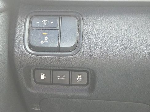 Used 2018 Kia Optima LX FWD image 24