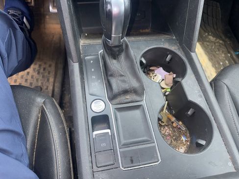 Used 2019 Volkswagen Atlas SE w/ Towing Package image 12