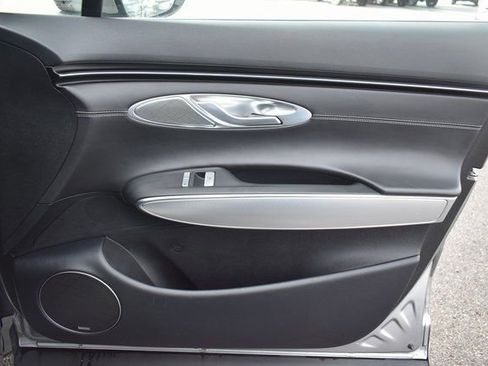 Used 2022 Genesis GV70 2.5T w/ Select Package image 51