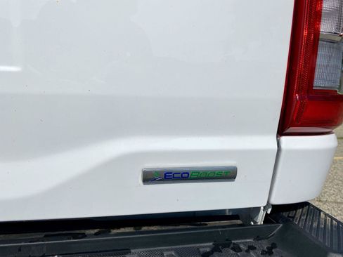 Used 2022 Ford F150 Lariat AWD/4WD image 27