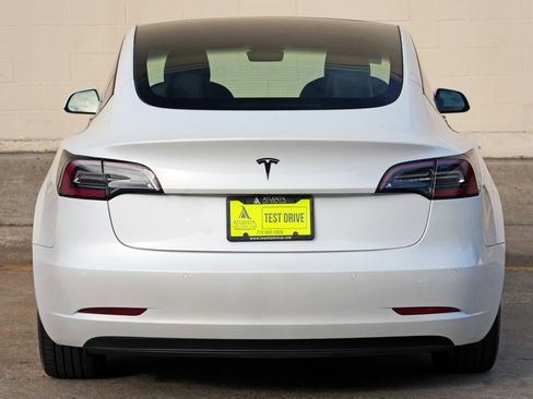 Used 2021 Tesla Model 3 Standard Range Plus RWD image 49