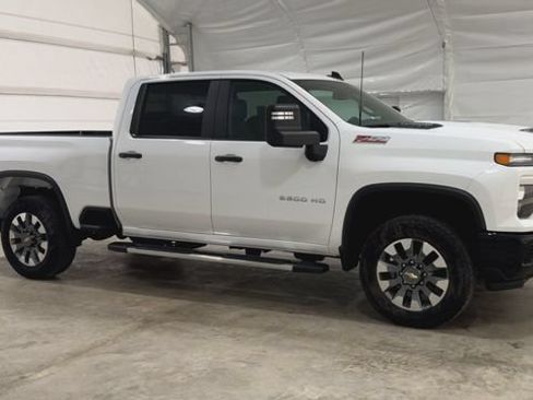 Certified 2025 Chevrolet Silverado 2500 Custom w/ Custom Value Package AWD/4WD image 6