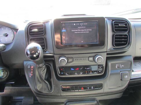 Used 2023 RAM ProMaster 2500 image 19