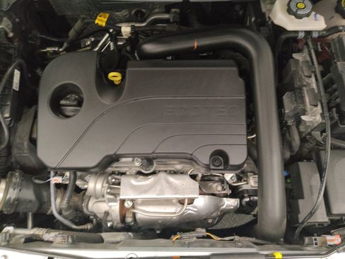 Used 2023 GMC Terrain SLT FWD image 30