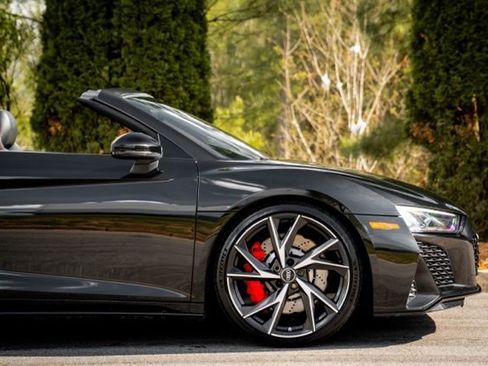 Used 2021 Audi R8 V10 image 14