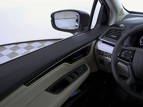 New 2026 Honda Odyssey Elite image 19