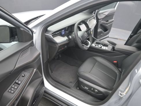 New 2026 Jeep Cherokee Limited AWD/4WD image 17