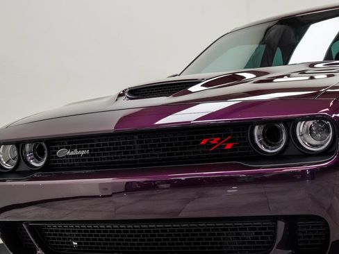Used 2022 Dodge Challenger R/T Scat Pack RWD image 2