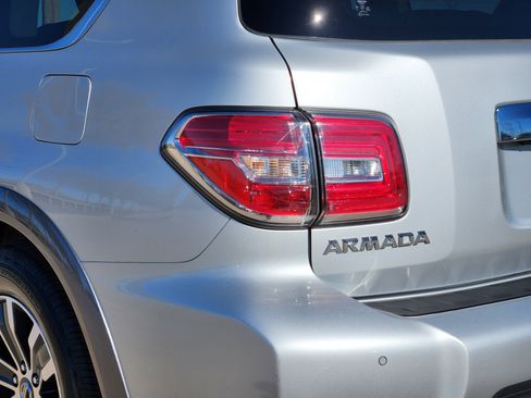 Used 2019 Nissan Armada SL w/ Premium Package image 5