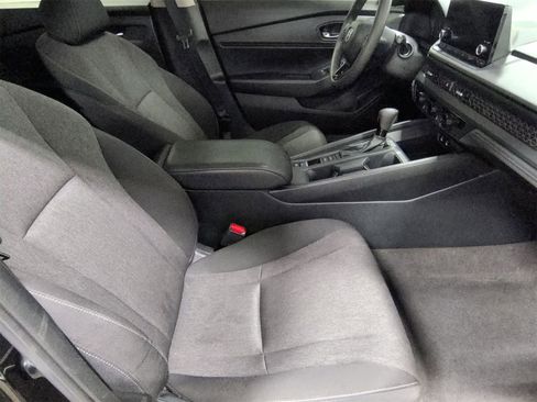 Used 2023 Honda Accord EX image 24