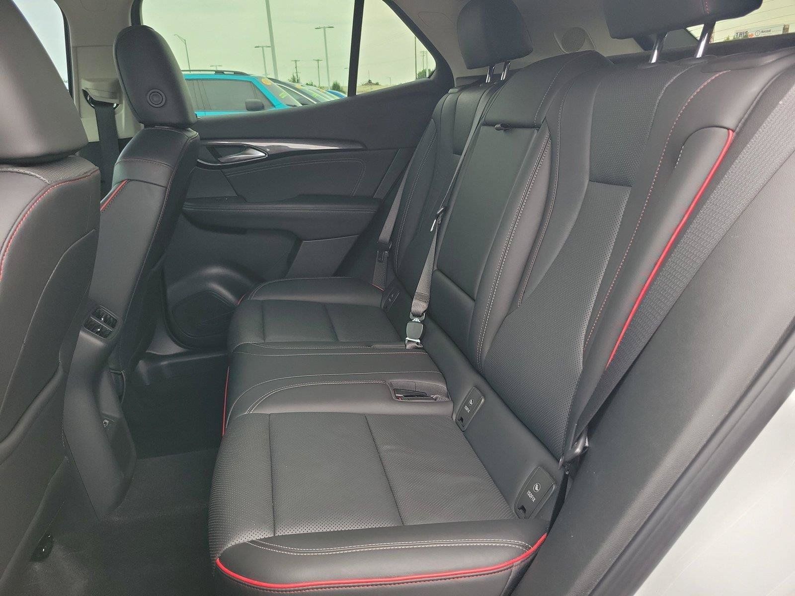 Used 2022 Buick Envision Essence w/ Technology Package I FWD image 18
