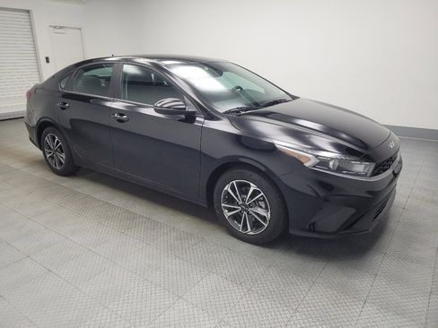 Used 2023 Kia Forte LXS w/ LXS Technology Package image 11