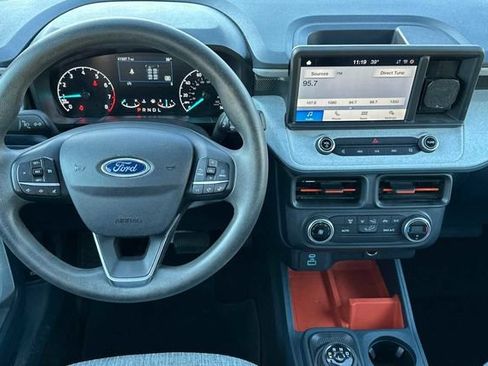 Used 2022 Ford Maverick XLT image 12