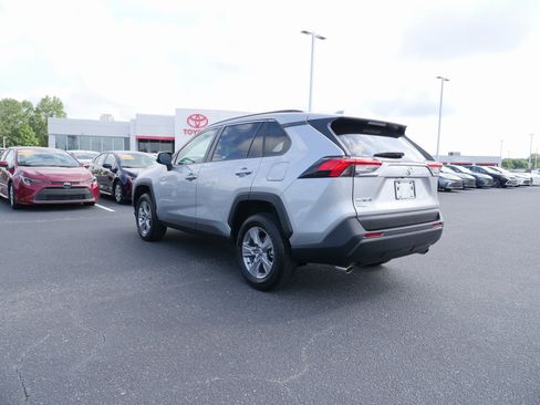 Used 2024 Toyota RAV4 XLE image 5