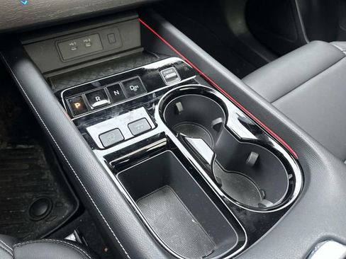 Used 2025 Nissan Murano SL w/ Cargo Package image 24