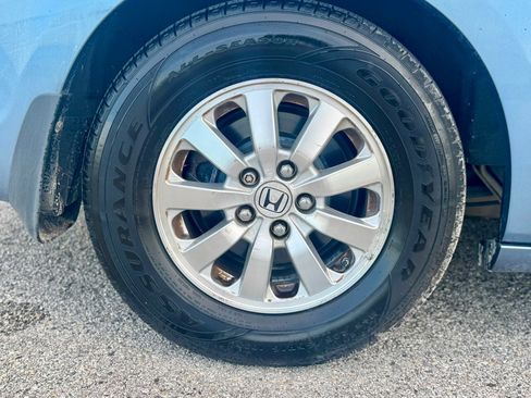 Used 2010 Honda Odyssey EX image 10
