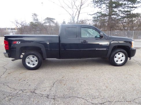 Used 2010 Chevrolet Silverado 1500 LT w/ Power Pack Plus image 6
