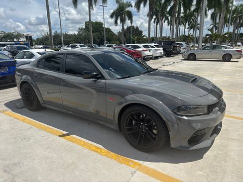 Used 2023 Dodge Charger Scat Pack RWD image 1