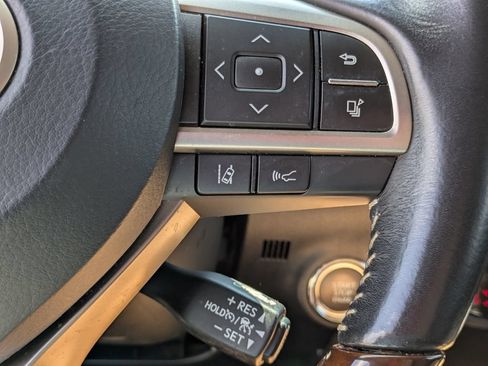 Used 2019 Lexus RX 350L FWD w/ Premium Package image 24