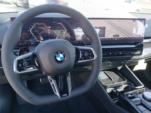 New 2026 BMW 530i 530i Loaner image 21