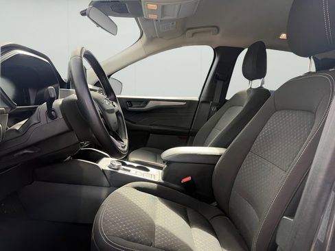 Used 2024 Ford Escape Active w/ Cold Weather Package image 15