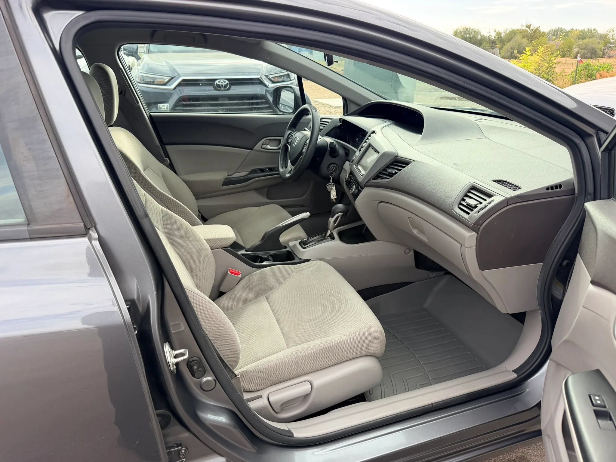 Used 2012 Honda Civic LX image 16