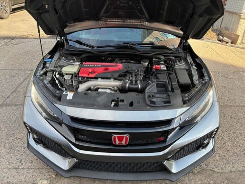 Used 2019 Honda Civic Type R image 14