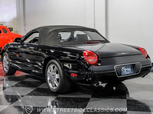 Used 2002 Ford Thunderbird image 21
