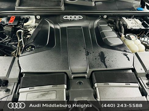 Used 2018 Audi Q7 2.0T Premium Plus AWD/4WD image 32