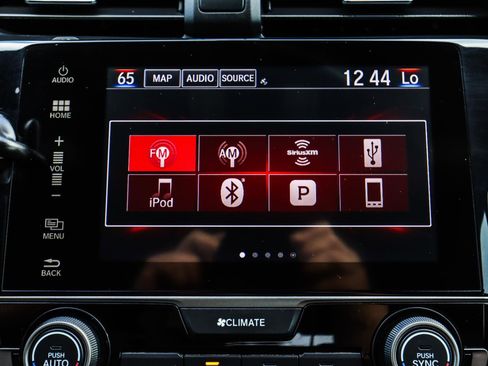 Used 2018 Honda Civic Sport Touring image 12