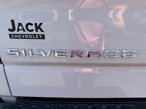 New 2026 Chevrolet Silverado 1500 RST AWD/4WD image 6