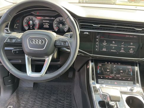 Used 2022 Audi Q7 3.0T Premium w/ Convenience Package image 19