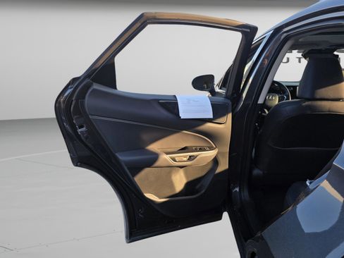 Used 2025 Lexus NX 250 NX 250 Premium w/ Towing Package (2000 Lbs) image 18