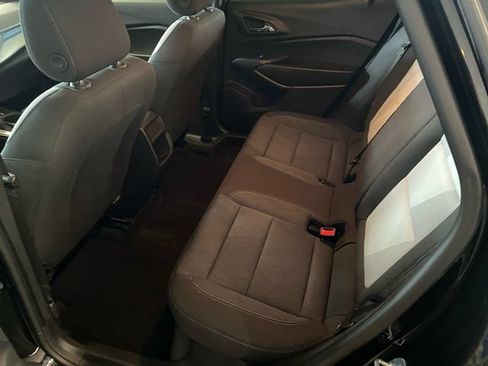 Used 2024 Chevrolet Trax LS w/ LS Convenience Package FWD image 16