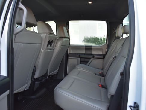 Used 2021 Ford F350 XL w/ Power Equipment Group image 9