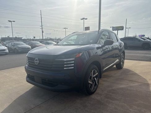 New 2026 Nissan Kicks SV w/ SV Premium Package image 7