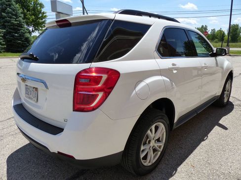 Used 2017 Chevrolet Equinox LT w/ Convenience Package FWD image 12