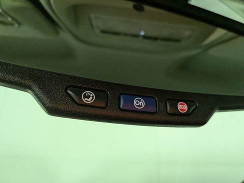 Used 2019 Chevrolet Colorado ZR2 w/ Colorado ZR2 Bison Edition image 35