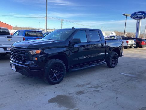 New 2026 Chevrolet Silverado 1500 Custom w/ Turbomax Blackout Package AWD/4WD image 7
