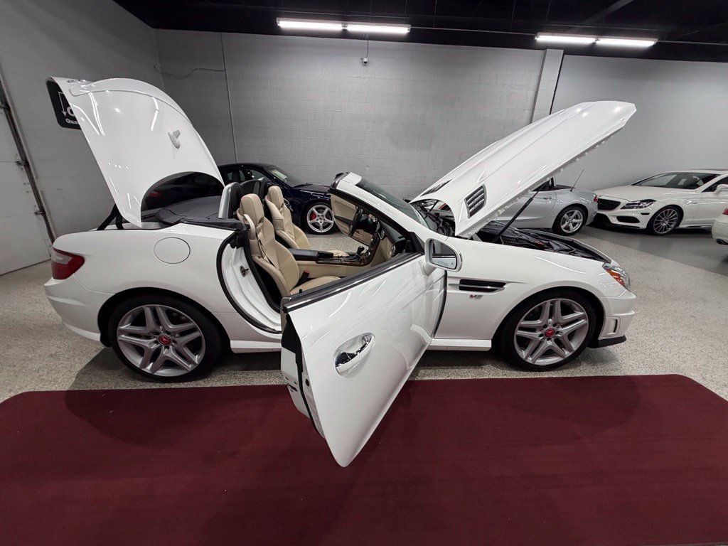 Used 2016 Mercedes-Benz SLK 350 image 43