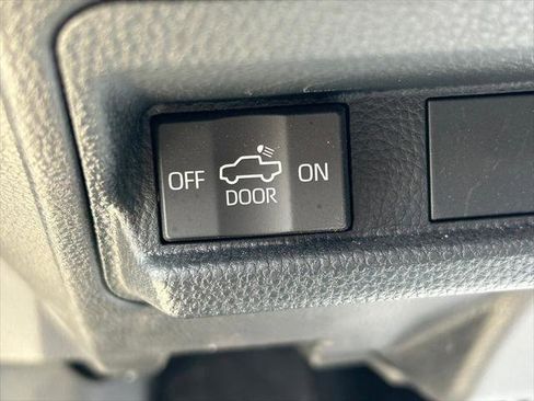 Certified 2025 Toyota Tacoma TRD Sport RWD image 24